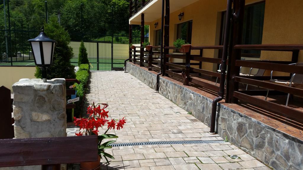 Pension Curmatura Stezii Răşinari Екстериор снимка